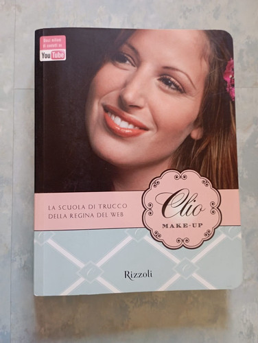 Clio make - , up