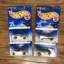 Hot Wheels 1996 White Ice