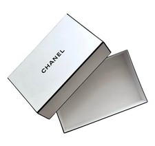 CHANEL CLASSIC BLACK & WHITE