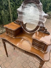 toilette antica Trucco