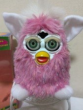 Furby (Champagne Shimmer Pink)