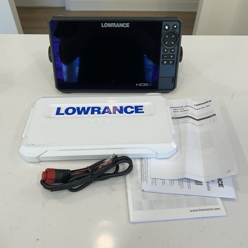 Lowrance hds live fishfinder - lowrance,