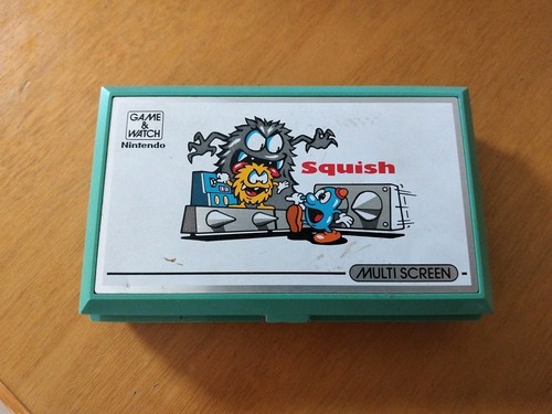 Nintendo game watch - &, squish