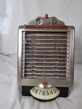 Early Wurlitzer Jukebox 5