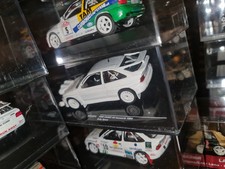 1x IXO MDCS025 FORD Escort