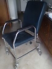 sedia a rotelle usata blu come nuova