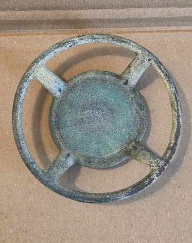 Antica valvola ruota tappo