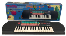 Pianola Yamaha Porta Sound PSS-12 + Scatola
