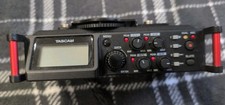 TASCAM DR-70D Registratore