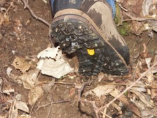 CHIODI STIVALI, SCARPONI , CACCIATORI, FUNGAIOLI  BEST GRIP ART. 3000