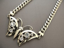 FARFALLA... Grande farfalla su