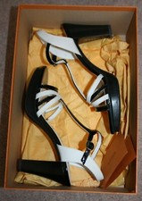 NUOVE TOD'S scarpe in pelle