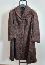 Pelliccia donna in astrakan.