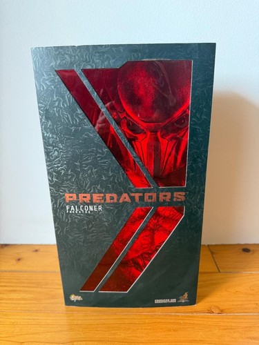 Hot toys predators - toys,