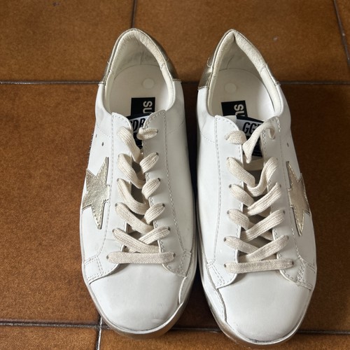 Golden goose - golden,