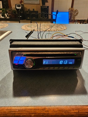 Alpine cde 9843 player - cde-9843, in