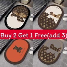 Zerbino moderno minimalista in terra diatomacea con materiale in gomma naturale per