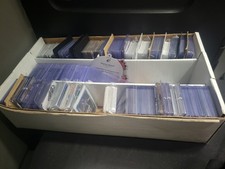 Vendo intero negozio Ebay. Lotto 24 venduti come 1 enorme lotto. Oltre 575 carte sportive