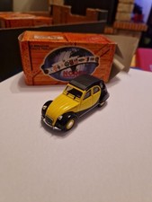1/ 43 Citroën 2cv CHARLESTON 1982 JAUNE avec boîte