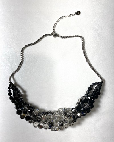 Collana con cristalli