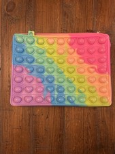 Borsa Rainbow Pop It con