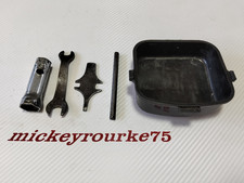 scatola porta attrezzi + chiavi piaggio boxer