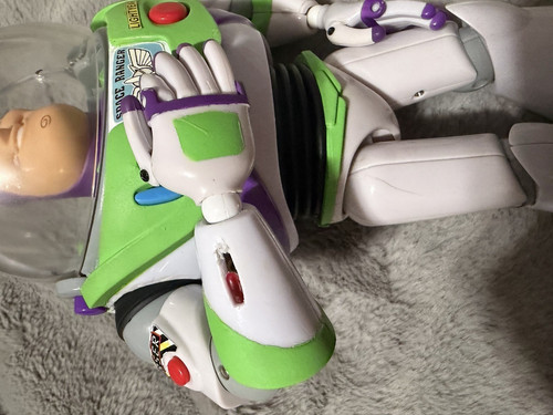 Buzz lightyear custom - lightyear,