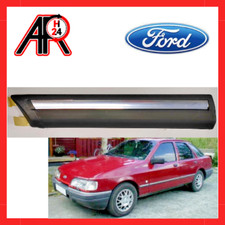 Modanatura sinistra parafango