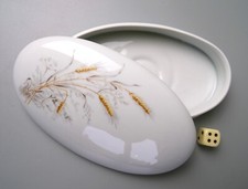 Vintage Limoges Oval Box. Trinkets Jewellery. 1960's Porcelain. Wheat. 6 3/8"