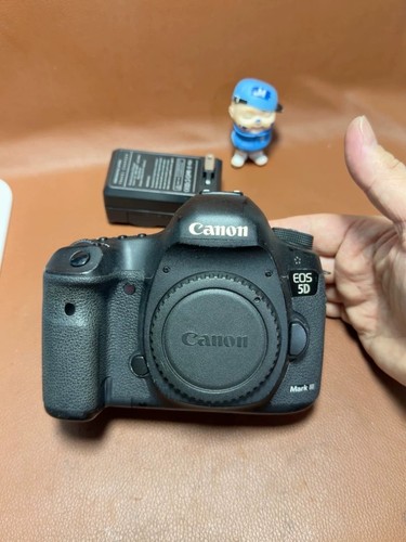 Canon eos mark iii - canon,