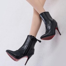 1:6 Stivali corti con tacco