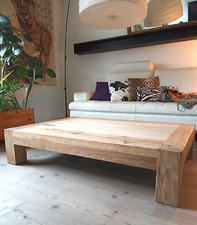 Tavolo in legno olmo da soggiorno tenuto molto bene