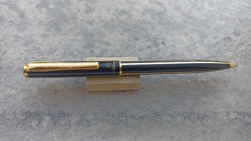 Ballpoint pen de - (boligrafo),