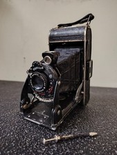 macchina fotografica d epoca a soffietto  -VOIGTLANDER BESSA- anni '30