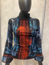 Save the Queen Top  sweater