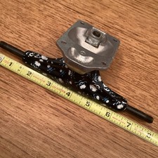 One - Grind King Skateboard Truck - Teschi