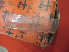 Vetro frecce anteriore sinistro originale Alfa Romeo 2000 2600 Sprint Coupé 102050811002