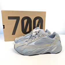 Adidas Yeezy Boost 700 V2