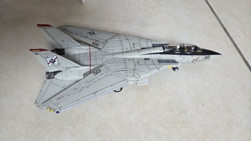 F14 tomcat