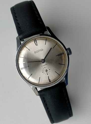 Orologio meccanico sovietico