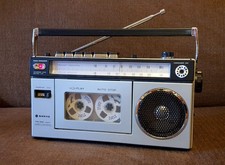 SANYO M-1700FZ MINI RADIO  CASSETTE RECORDER RARE