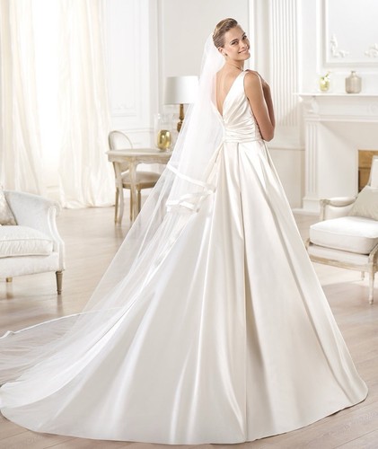 Bnwt pronovias ocumo ballgown - pronovias,