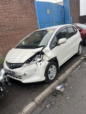 Honda jazz fit hybrid 2011