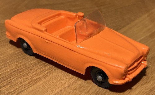 Tomte peugeot 403 - tomte,