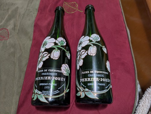 Bottiglia fiori perrier - bottiglia, di