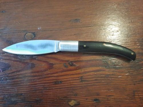 Coltello richiudibile - coltello,