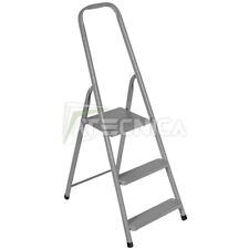 Scala domestica con 3 gradini