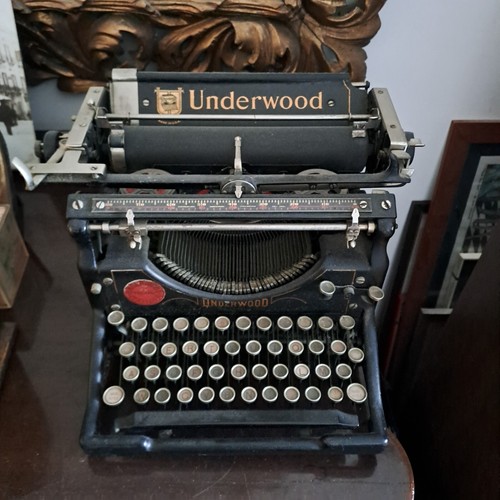Macchina scrivere underwood - macchina,