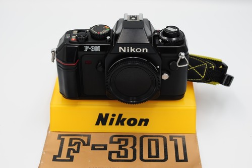 Nikon 301 - nikon, f-301