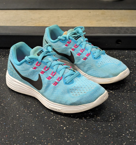 Taglia scarpe da tennis - 8,5,